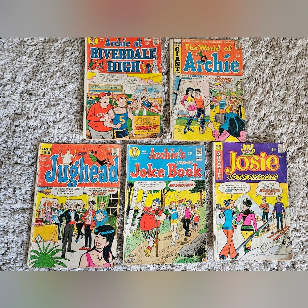 Vintage Comic Book Collection Featuring ARCHIE, JUGHEAD, JOSIE AND THE PUSSYCATS